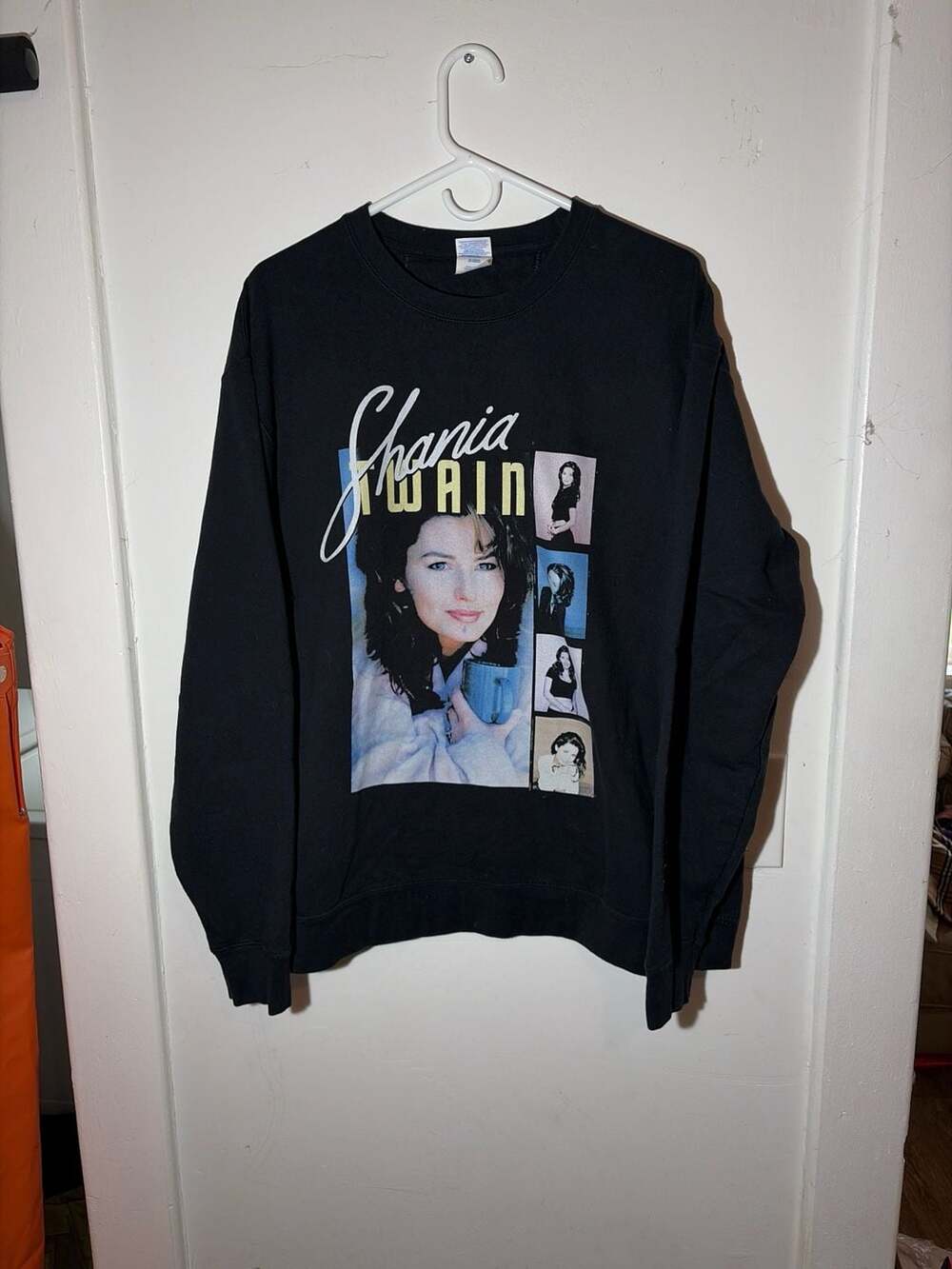 Port & Company Shania Twain Photo Collage Graphic Sweatshirt Black Size XL